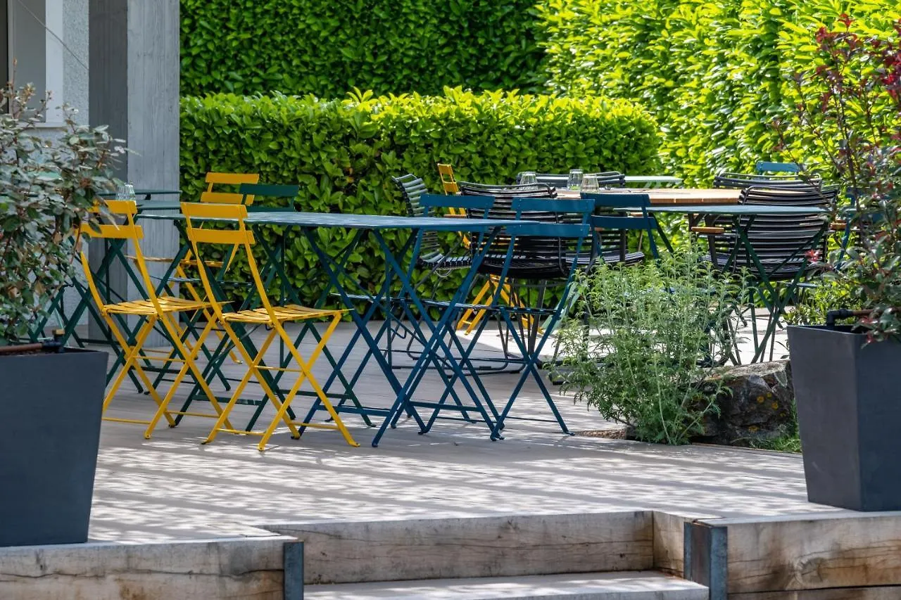 Hotel Kyriad Lyon Est - Bron Eurexpo Le Cottage