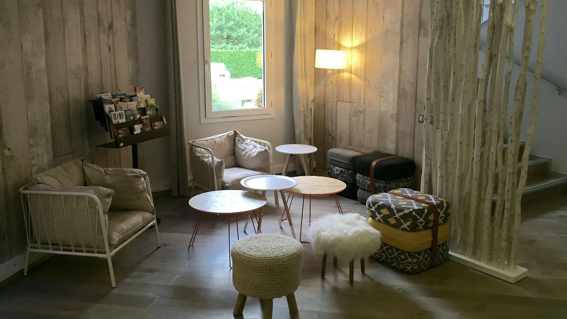 Kyriad Lyon Est - Bron Eurexpo Le Cottage 3*,