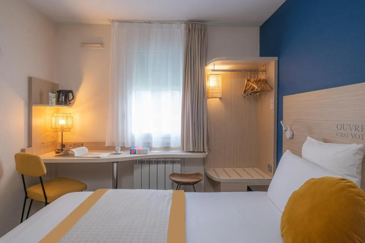 Hotel Kyriad Lyon Est - Bron Eurexpo Le Cottage