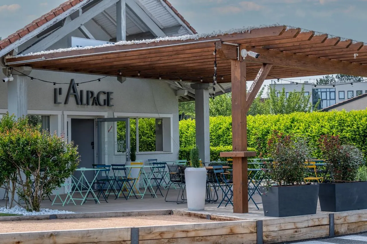 Hotel Kyriad Lyon Est - Bron Eurexpo Le Cottage